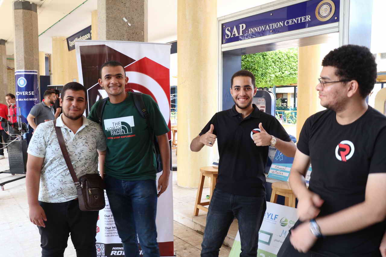مشاركة وحدة المشاريع والأنشطة الطلابية في تنظيم الحفل استقبال طلاب كلية الهندسة الجدد