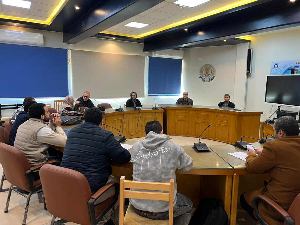 لقاء مع أعضاء الدورة الرابعة من مشروع الانتداب الداخلي